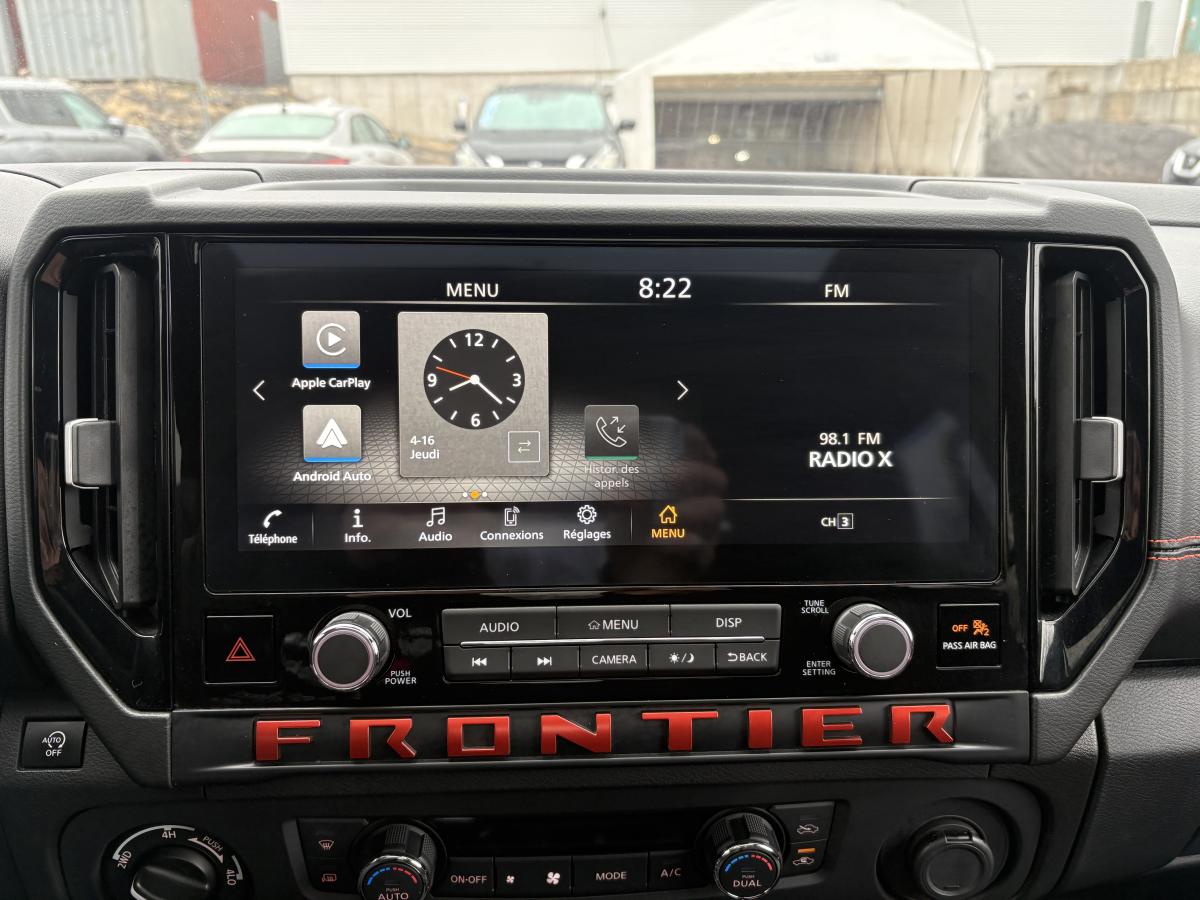 Nissan Frontier 2025 PRO-4X CREW CAB 4x4 BLUETOOTH CAMÉRAS 360 TOIT SIÈGES AVANT ET VOLANT CHAUFFANT BAS KILOMÉTRAGE – Image 16