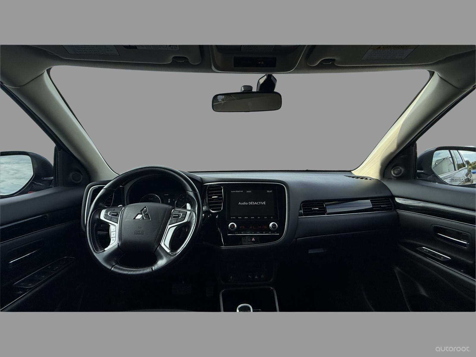 Client satisfait : Mitsubishi Outlander 2022 financé avec Prêt Auto Québec Client satisfait : Mitsubishi Outlander 2022 financé avec Prêt Auto Québec