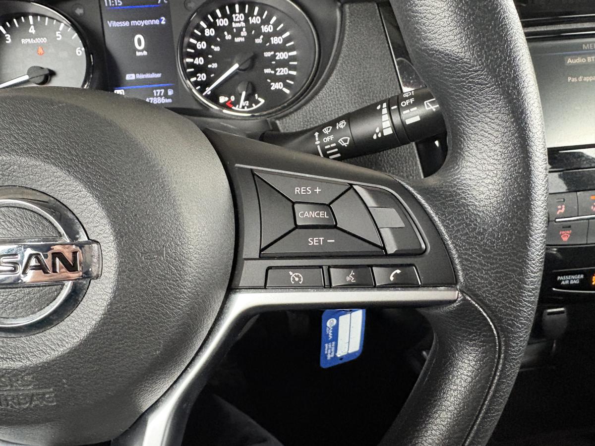 Nissan Qashqai 2022 S TA BLUETOOTH CAMÉRA SIÈGES CHAUFFANT AVANT BAS KILOMÉTRAGE – Image 23