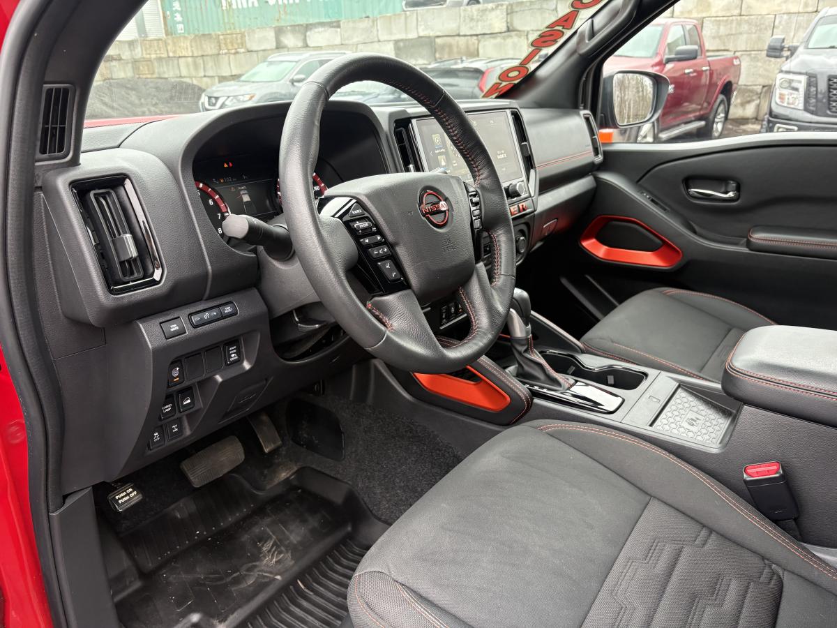 Nissan Frontier 2025 PRO-4X CREW CAB 4x4 BLUETOOTH CAMÉRAS 360 TOIT SIÈGES AVANT ET VOLANT CHAUFFANT BAS KILOMÉTRAGE – Image 25