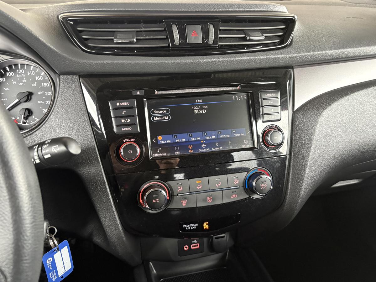 Nissan Qashqai 2022 S TA BLUETOOTH CAMÉRA SIÈGES CHAUFFANT AVANT BAS KILOMÉTRAGE – Image 28