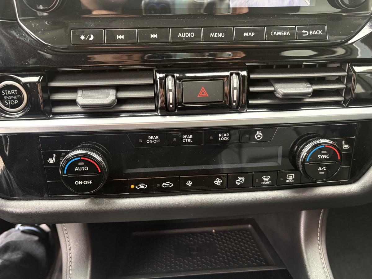 Nissan Pathfinder 2023 SL 4RM BLUETOOTH CUIR TOIT CAMÉRAS 360 GPS SIÈGES ET VOLANT CHAUFFANT 8 PASSAGERS – Image 29