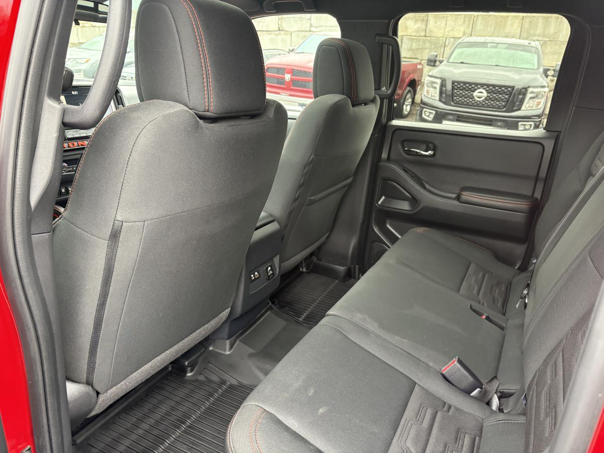 Nissan Frontier 2025 PRO-4X CREW CAB 4x4 BLUETOOTH CAMÉRAS 360 TOIT SIÈGES AVANT ET VOLANT CHAUFFANT BAS KILOMÉTRAGE – Image 31