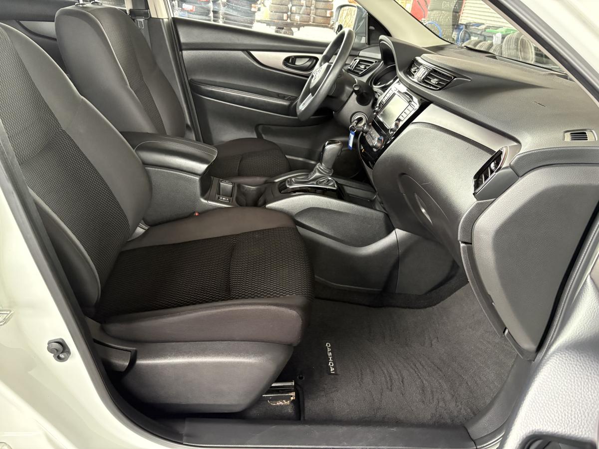 Nissan Qashqai 2022 S TA BLUETOOTH CAMÉRA SIÈGES CHAUFFANT AVANT BAS KILOMÉTRAGE – Image 34