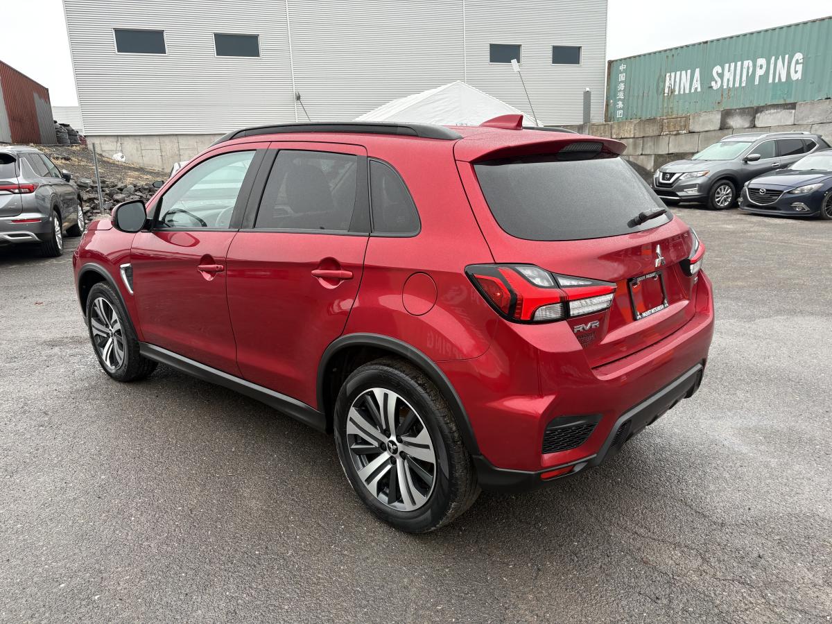 Mitsubishi RVR 2021 SEL AWC BLUETOOTH CAMÉRA SIÈGES CHAUFFANT AVANT BAS KILOMÉTRAGE – Image 4