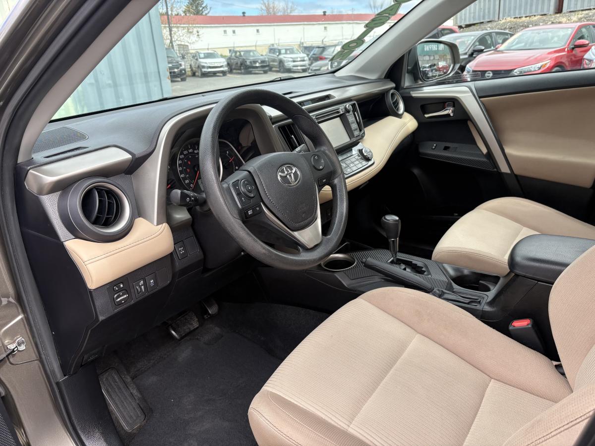 Toyota RAV4 2014 XLE AWD BLUETOOTH TOIT CAMÉRA SIÈGES CHAUFFANT AVANT BAS KILOMÉTRAGE – Image 40
