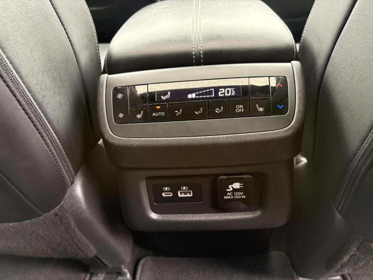 Nissan Pathfinder 2023 SL 4RM BLUETOOTH CUIR TOIT CAMÉRAS 360 GPS SIÈGES ET VOLANT CHAUFFANT 8 PASSAGERS – Image 41