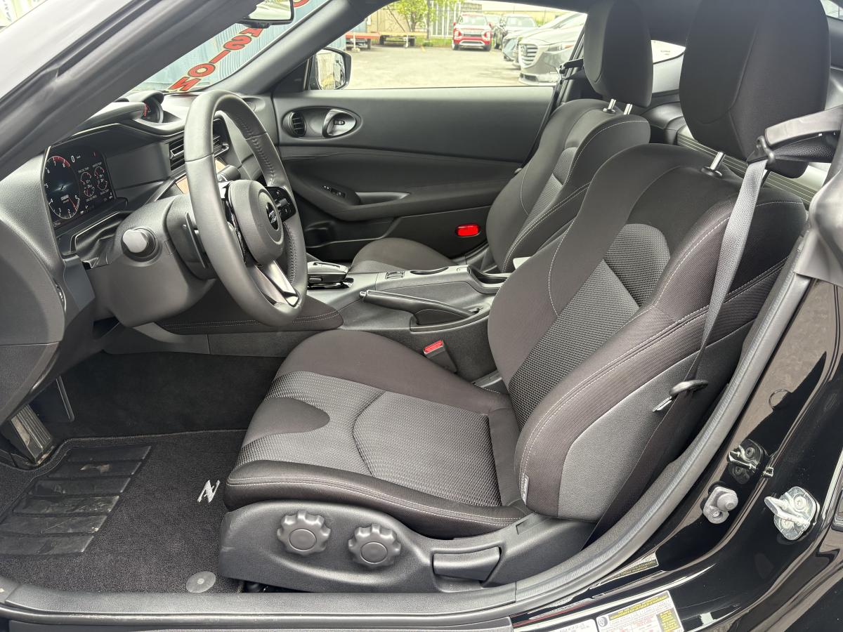 Nissan Z 2024 Sport BLUETOOTH CAMÉRA PERFORMANTE TRÈS BAS KILOMÉTRAGE – Image 10