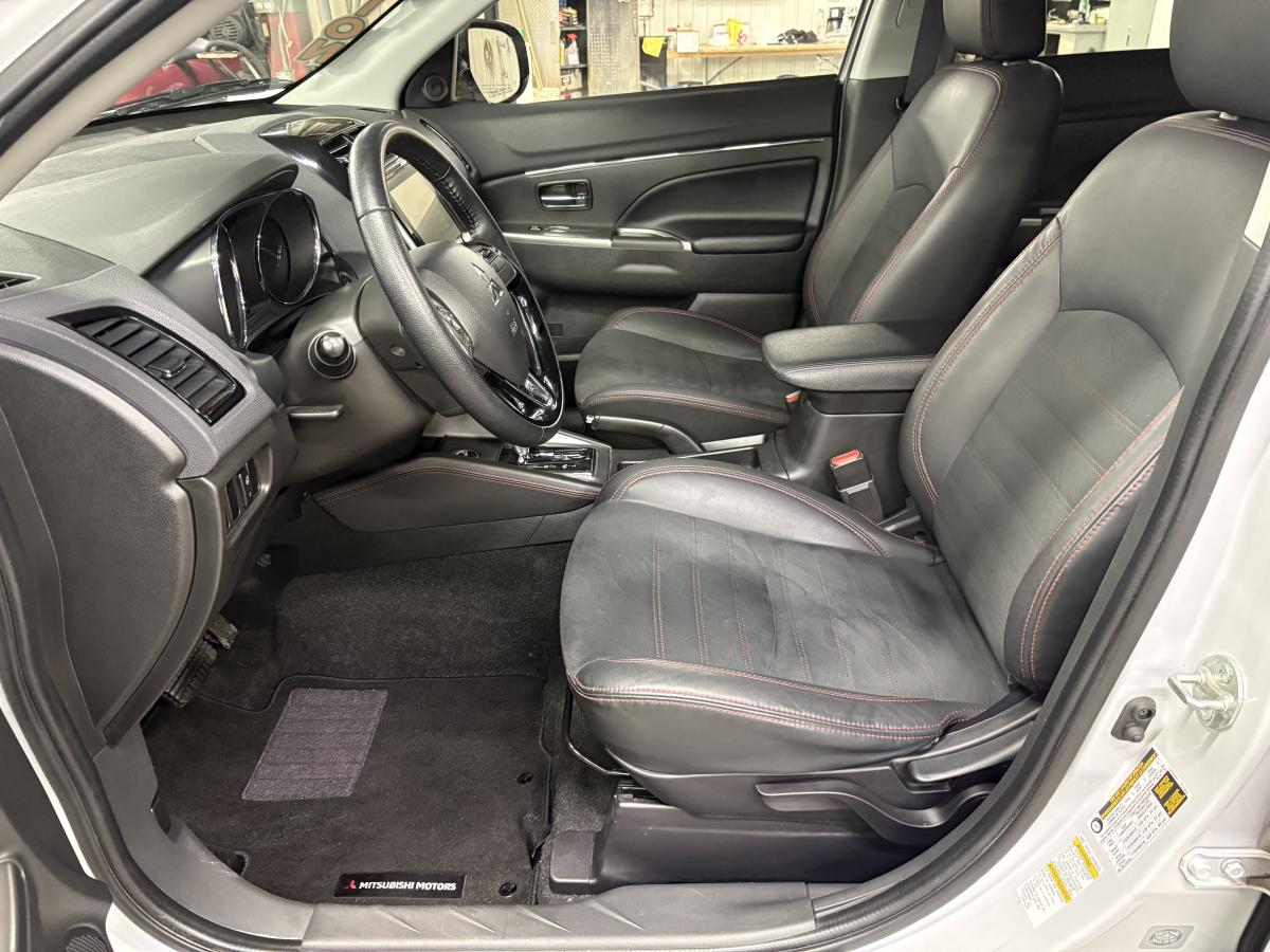 Mitsubishi RVR 2022 SEL AWC BLUETOOTH CAMÉRA SIÈGES AVANT ET VOLANT CHAUFFANT - Image 10