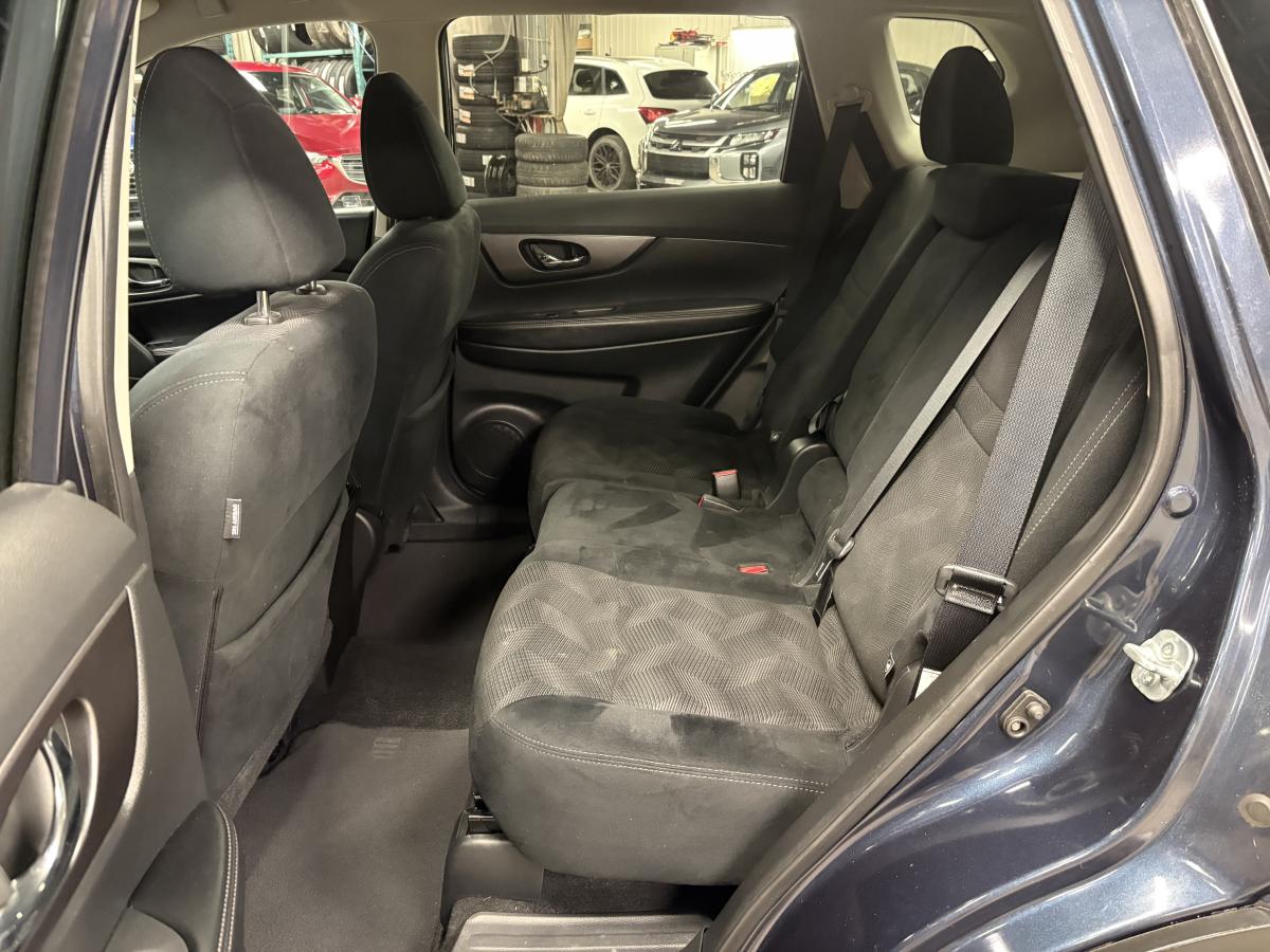 Nissan Rogue 2016 SV AWD BLUETOOTH CAMÉRA SIÈGES CHAUFFANT AVANT BAS KILOMÉTRAGE – Image 12