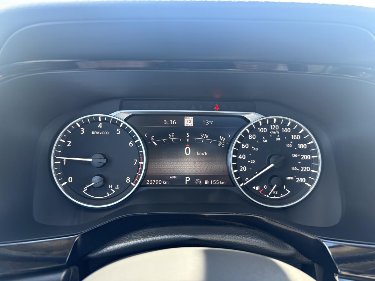 Nissan Pathfinder 2025 SL 4RM BLUETOOTH TOIT GPS CUIR CAMÉRAS 360 SIÈGES AVANT ET ARRIÈRE ET VOLANT CHAUFFANT – Image 14