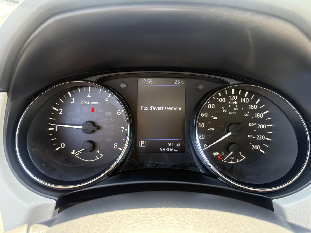 Nissan Qashqai 2021 S TI BLUETOOTH CAMÉRA SIÈGES CHAUFFANT AVANT BAS KILOMÉTRAGE – Image 14