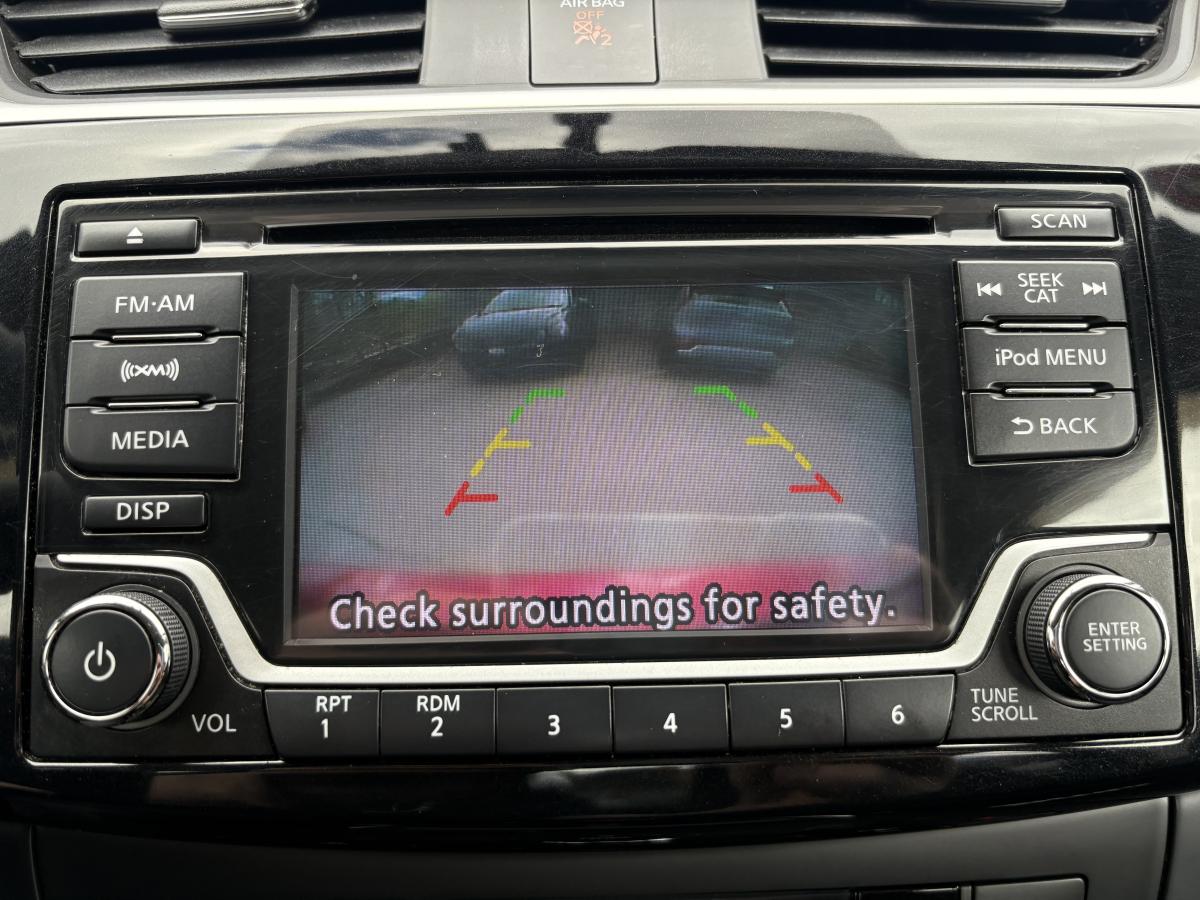 Nissan Sentra 2018 SV BLUETOOTH CAMÉRA SIÈGES CHAUFFANT AVANT BAS KILOMÉTRAGE – Image 16
