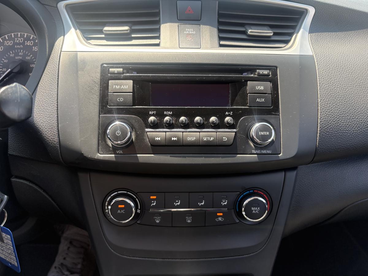Nissan Sentra 2016 S BLUETOOTH BAS KILOMÉTRAGE – Image 16