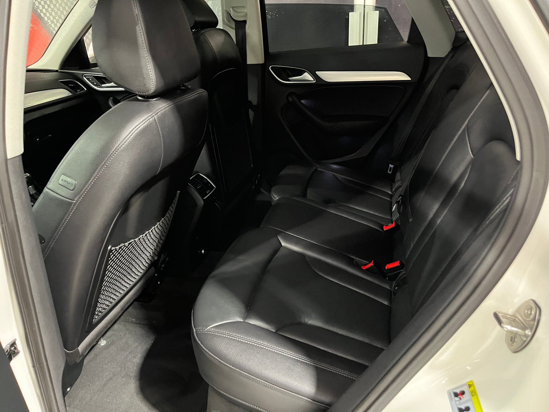 2018 Audi Q3 2.0T Premium – Image 16
