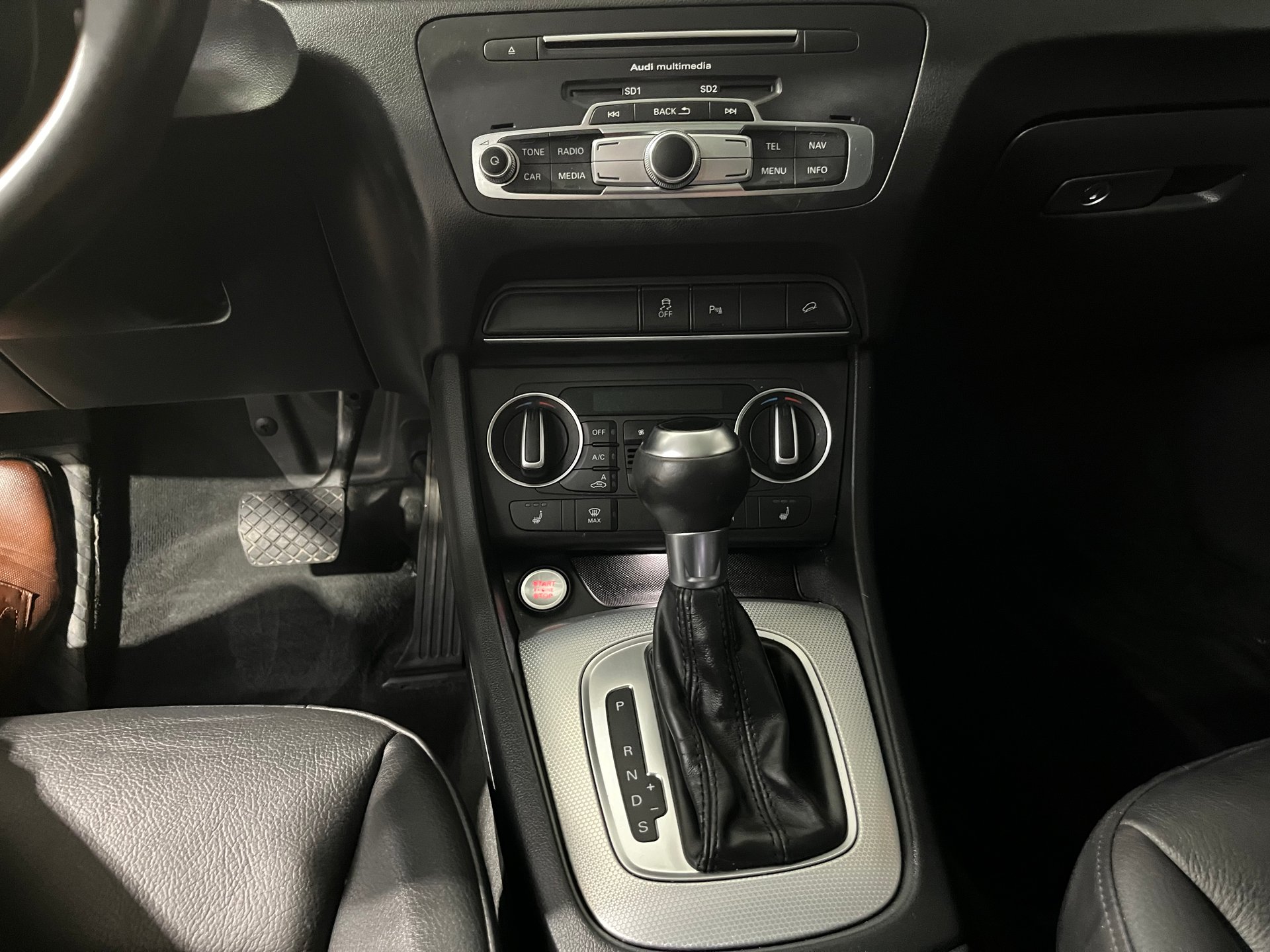 2018 Audi Q3 2.0T Premium – Image 12