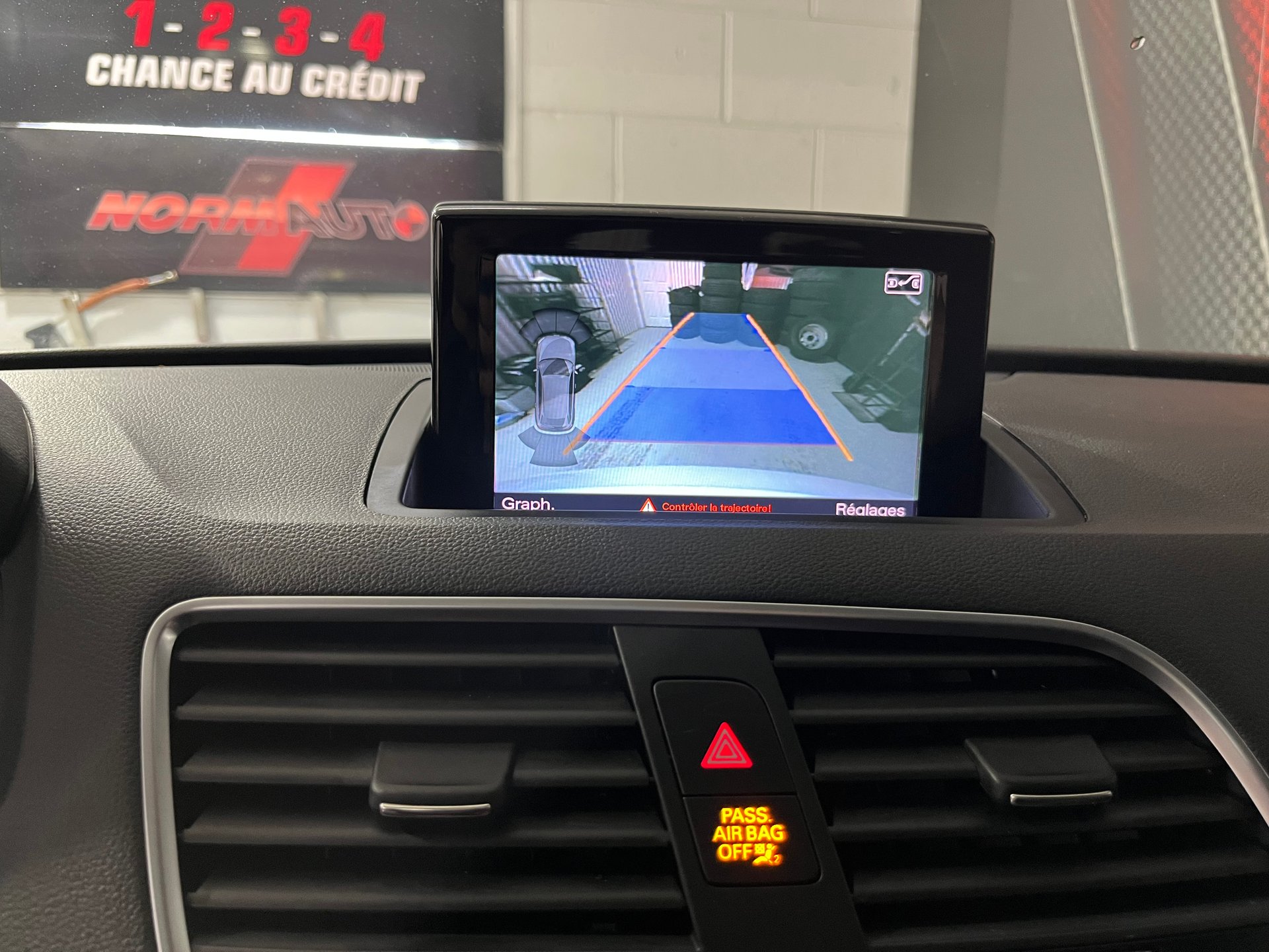 2018 Audi Q3 2.0T Premium – Image 13