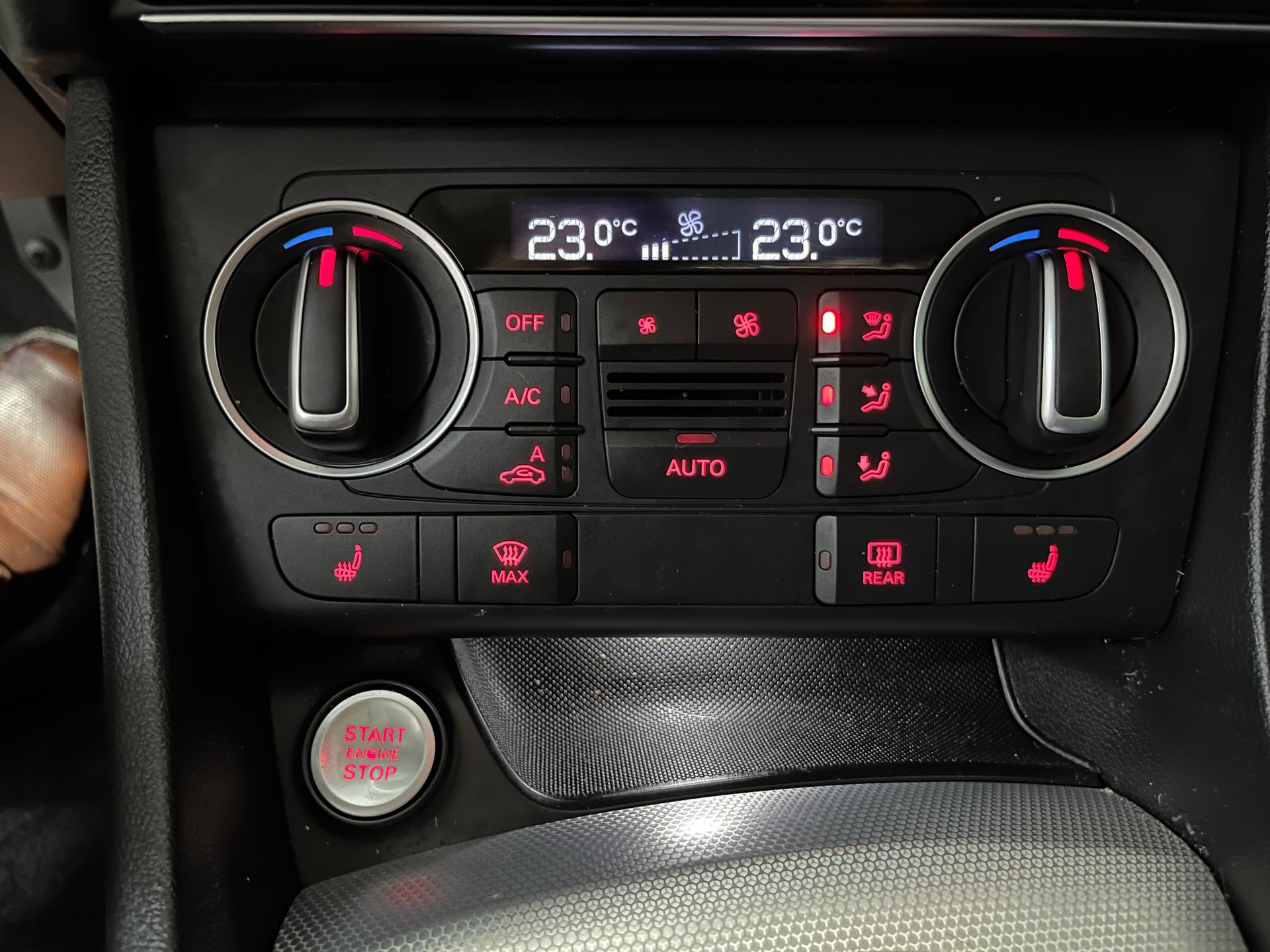 2018 Audi Q3 2.0T Premium – Image 14