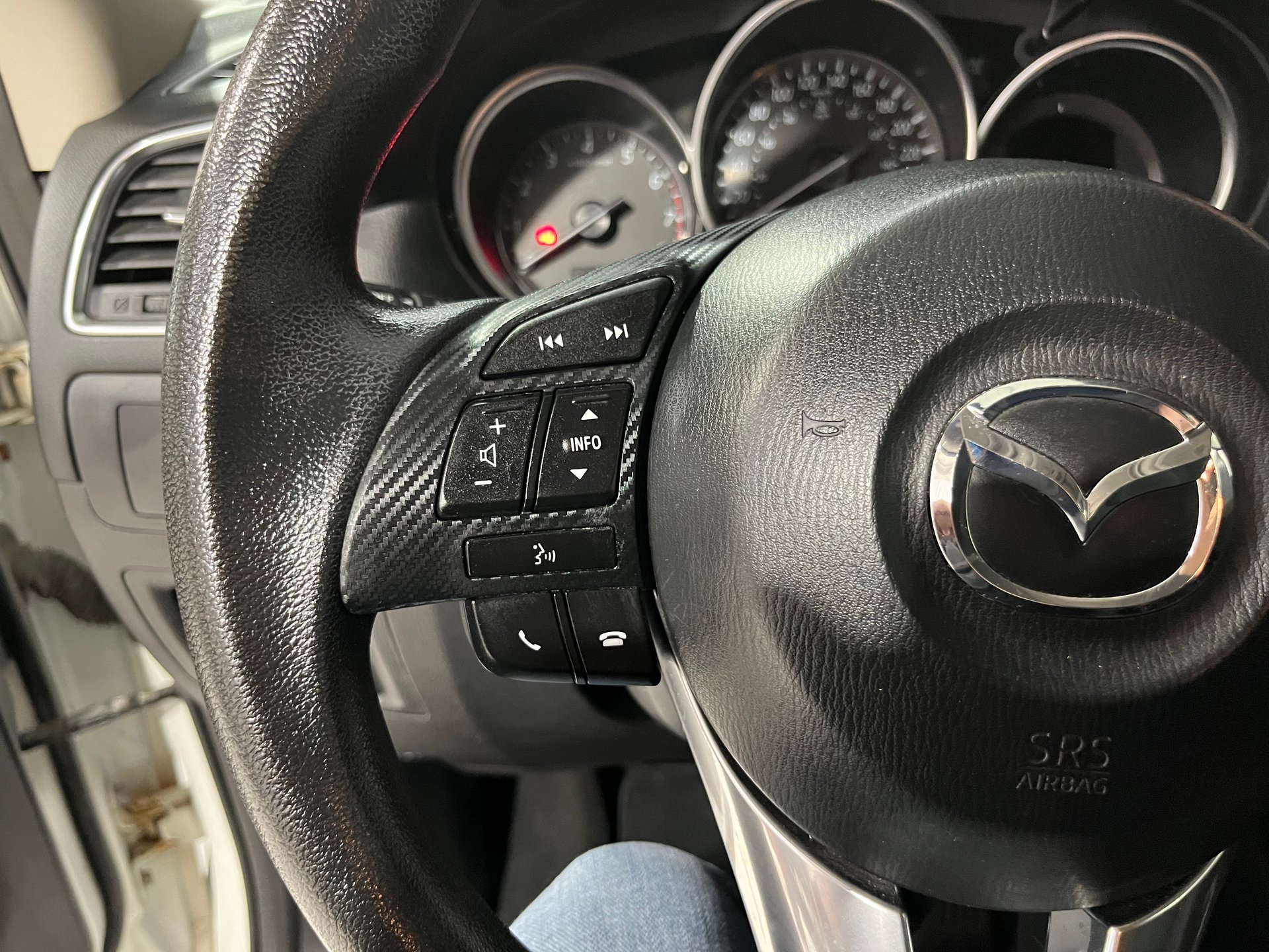2016 Mazda CX-5 Touring – Image 15