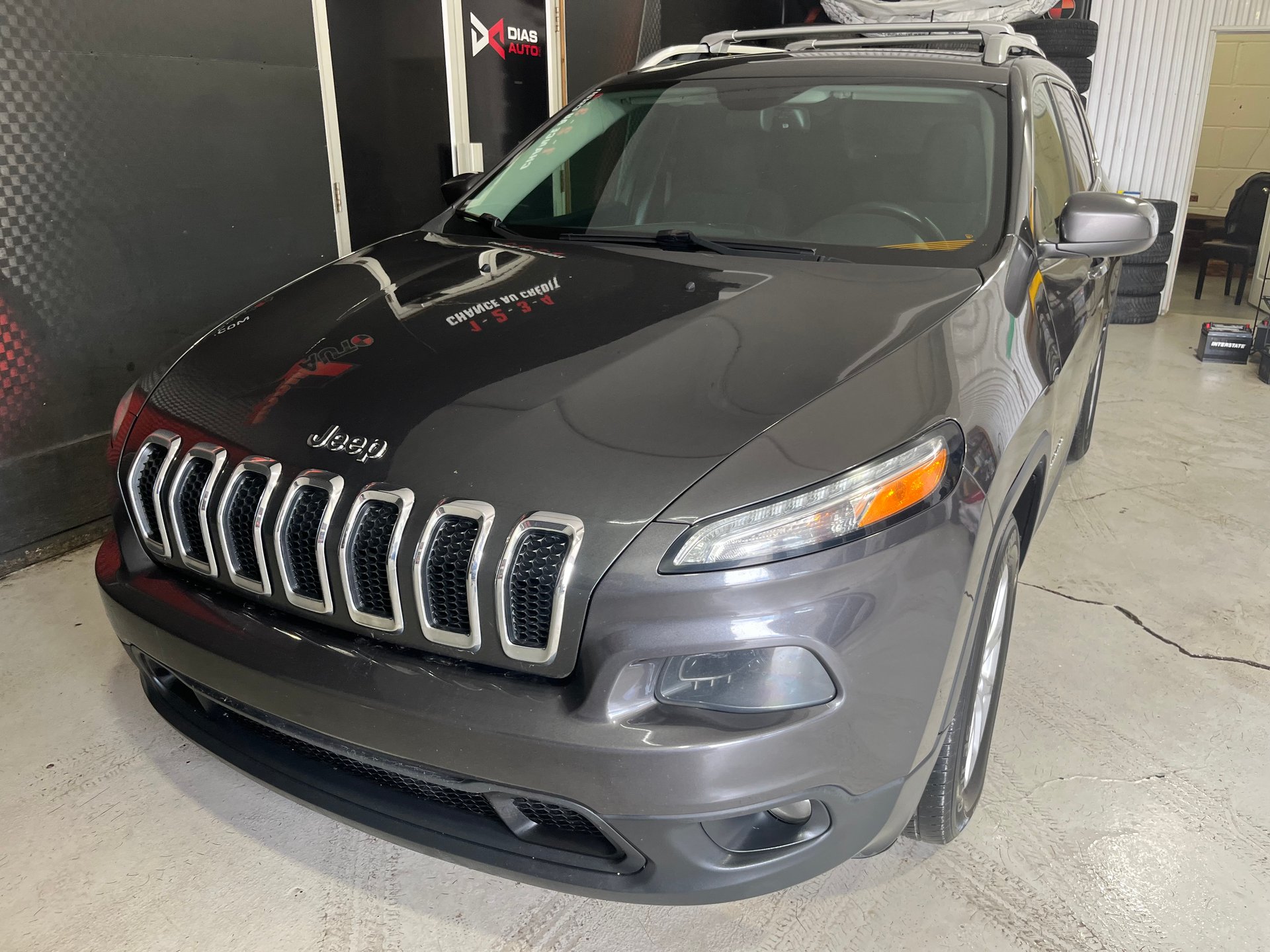 2016 Jeep Cherokee Latitude – Image 5