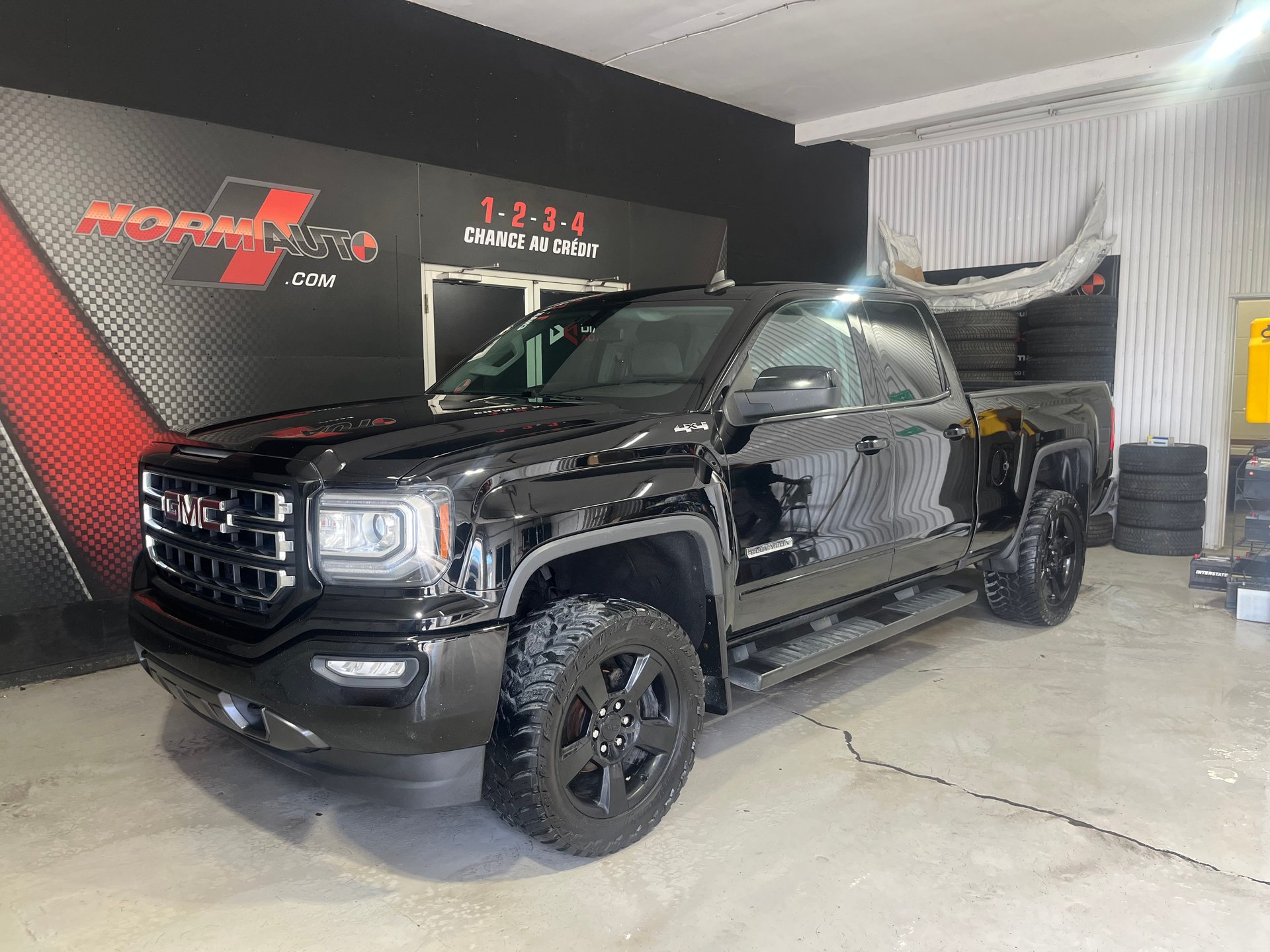 2018 GMC Sierra 1500 ELEVATION – Image 2