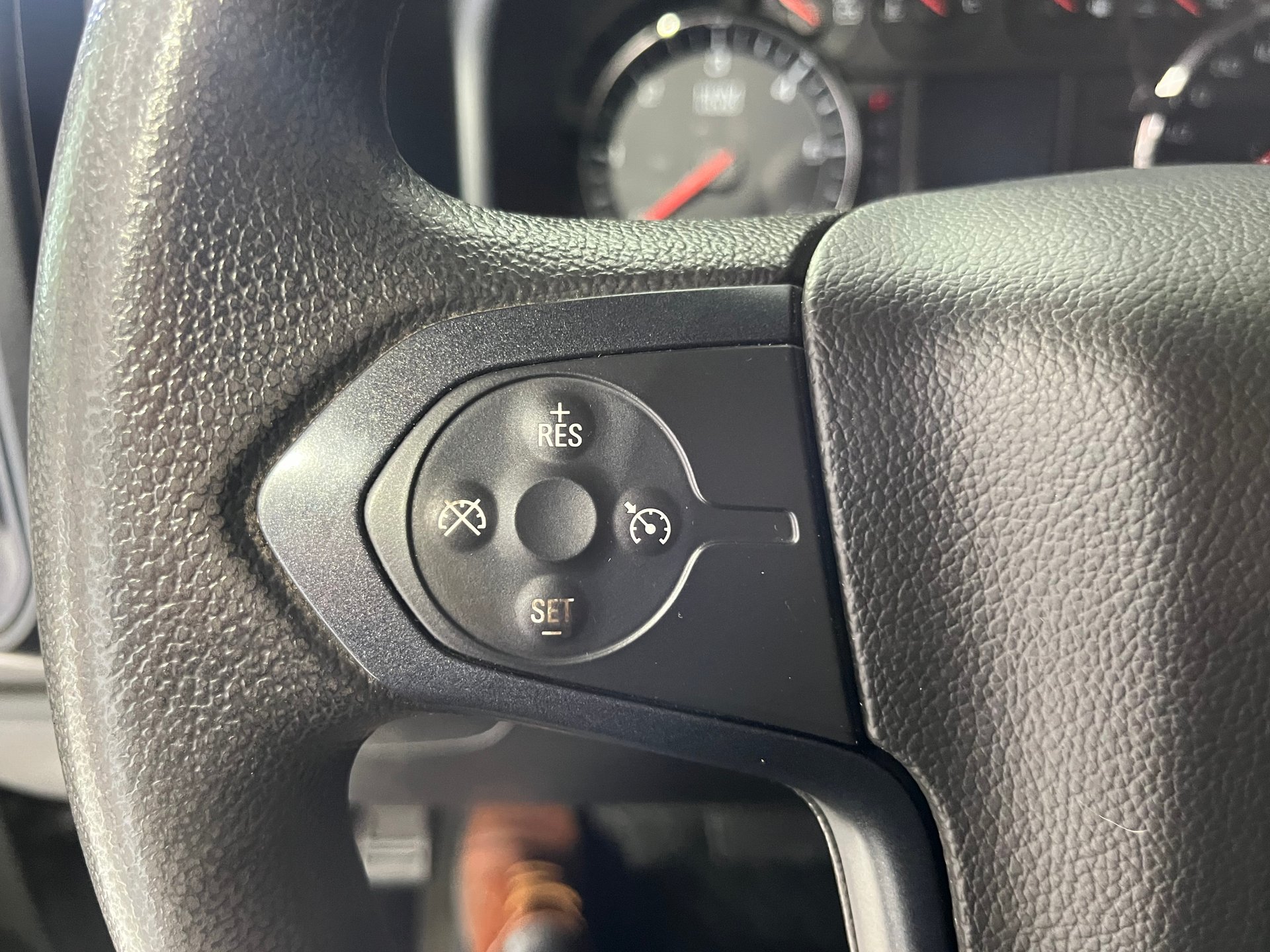 2018 GMC Sierra 1500 ELEVATION – Image 14