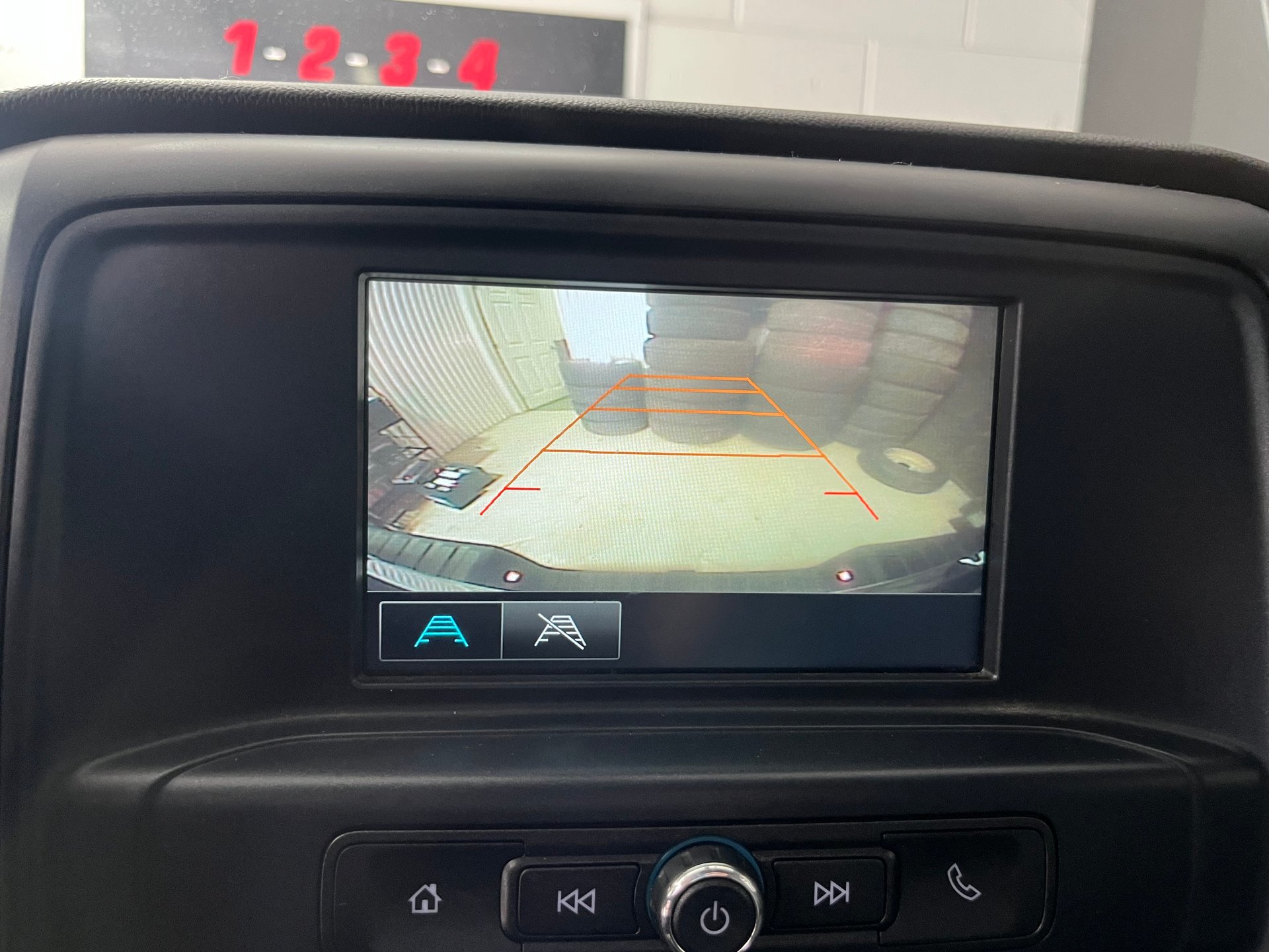 2018 GMC Sierra 1500 ELEVATION – Image 16