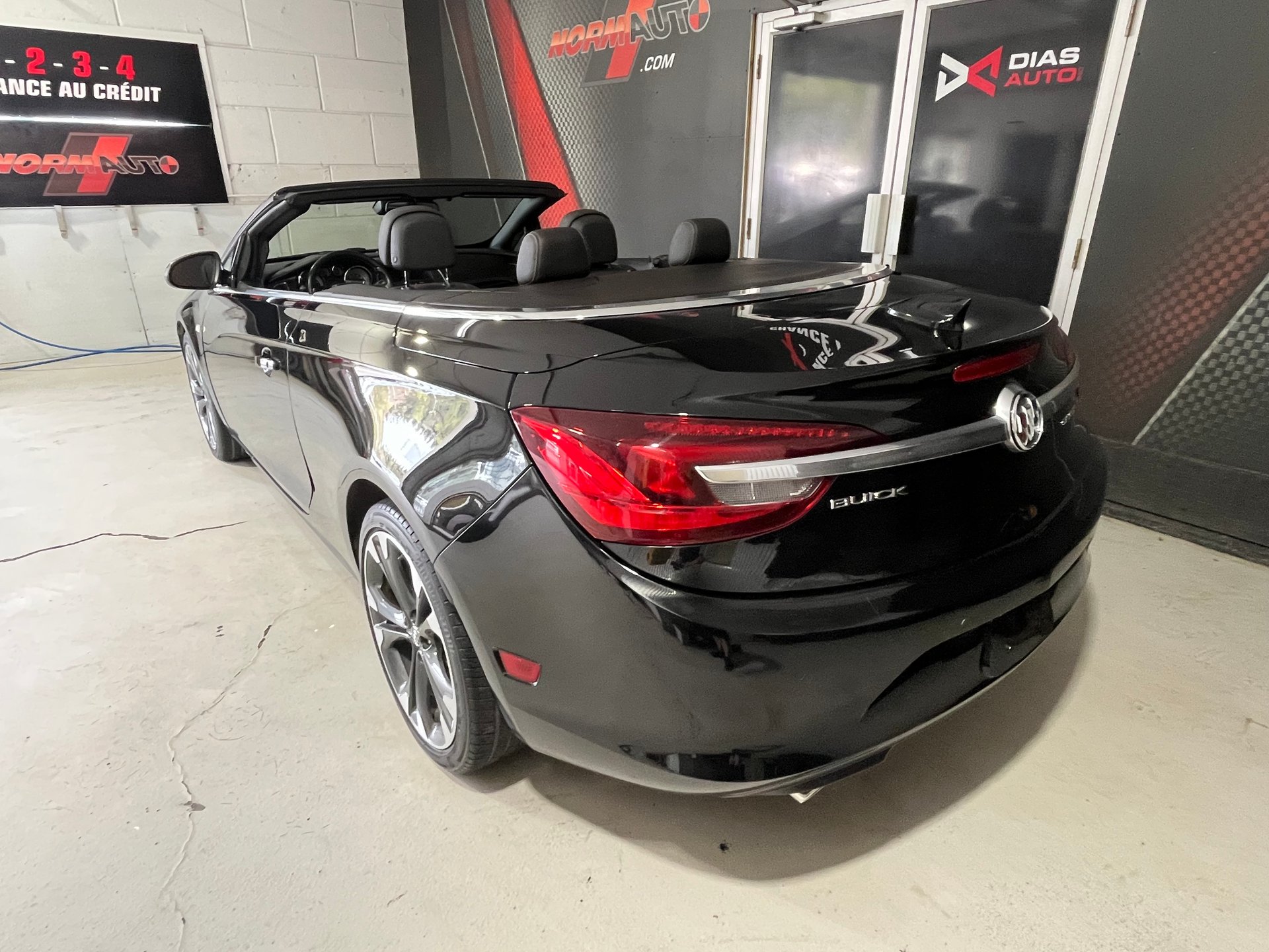 2018 Buick Cascada Premium – Image 10