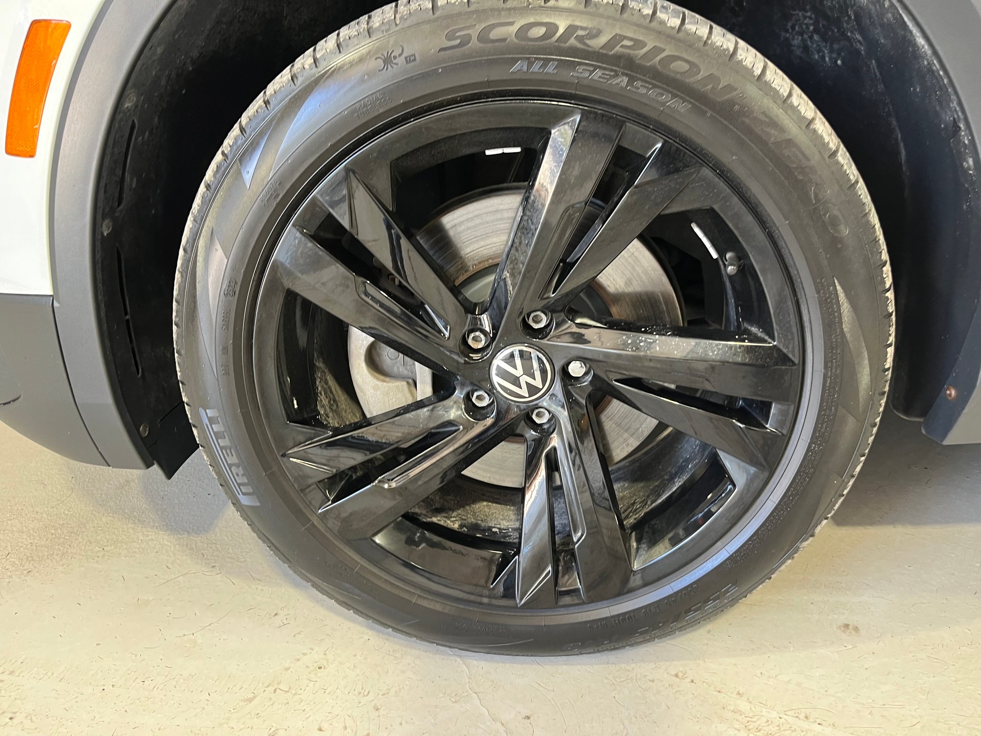 2022 Volkswagen Tiguan comfortline black edition – Image 9