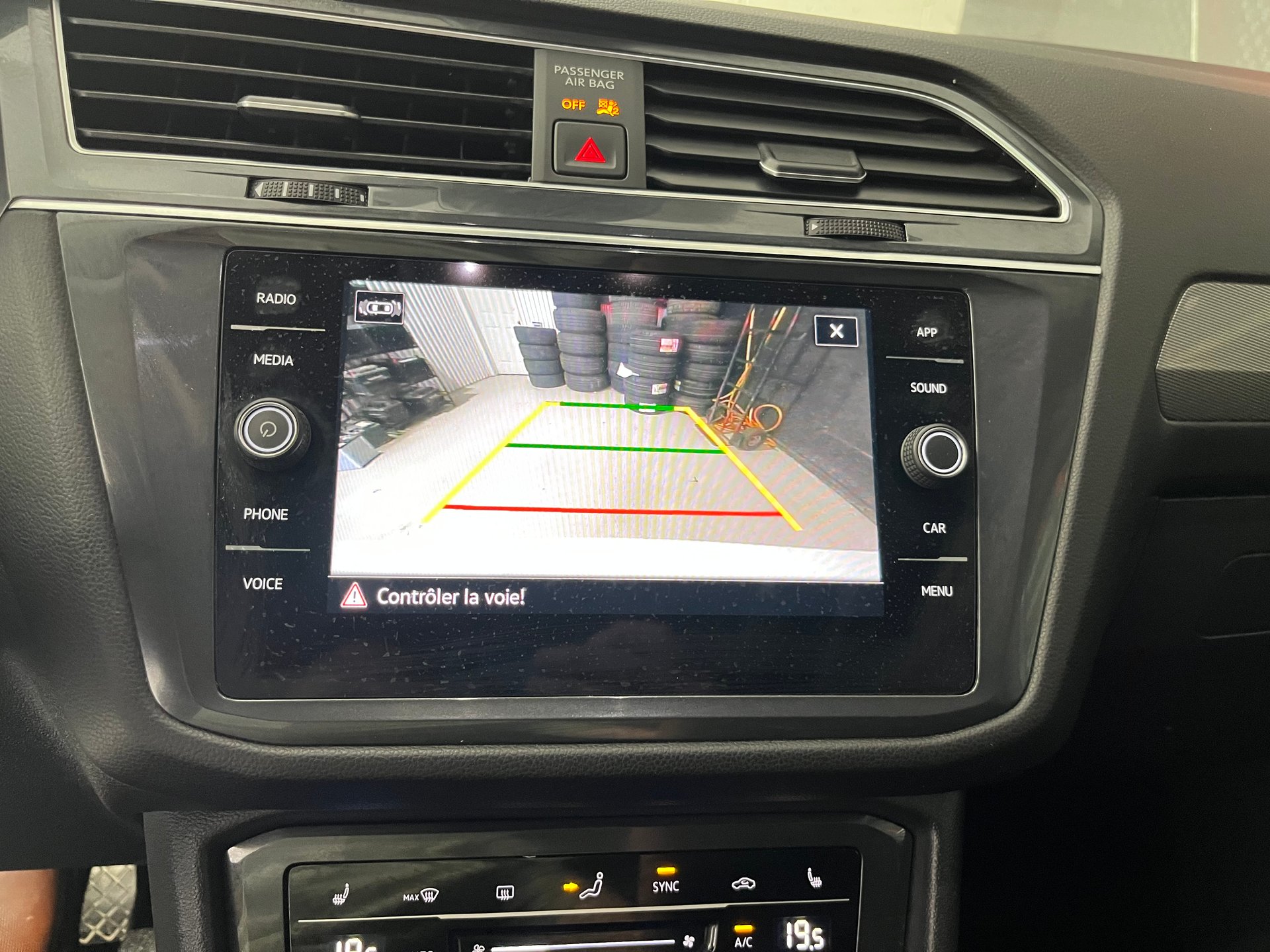 2022 Volkswagen Tiguan comfortline black edition – Image 16