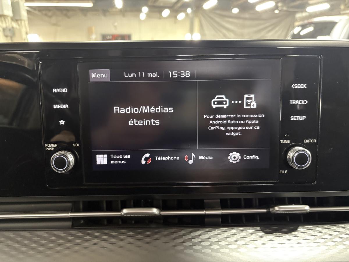 Kia Carnival 2024 LX+ BLUETOOTH SIÈGES AVANT ET VOLANT CHAUFFANT PORTE COULISSANTES ÉLECTRIQUE – Image 18
