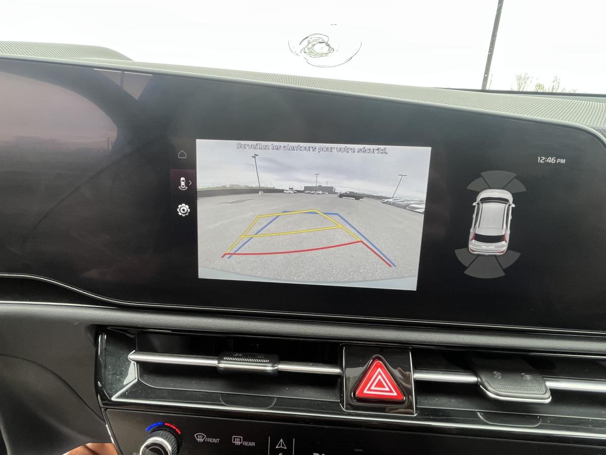 Kia Niro HEV 2025 SX Vert paysage urbain/Noir Aurora nacré TA – Image 18