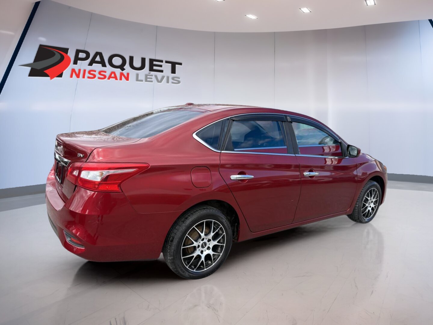 Nissan Sentra 2018 SV BLUETOOTH CAMÉRA SIÈGES CHAUFFANT AVANT BAS KILOMÉTRAGE – Image 2