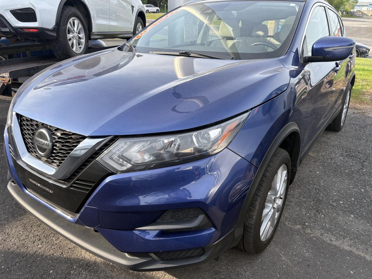 Nissan Qashqai 2022 SV TI BLUETOOTH CAM.ÉRA TOIT SIÈGES AVANT ET VOLANT CHAUFFANT BA SKILOMÉTRAGE – Image 2