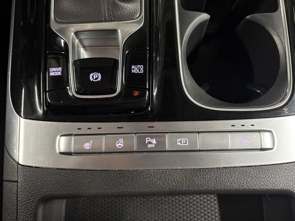 Kia Carnival 2024 LX+ BLUETOOTH SIÈGES AVANT ET VOLANT CHAUFFANT PORTE COULISSANTES ÉLECTRIQUE – Image 20