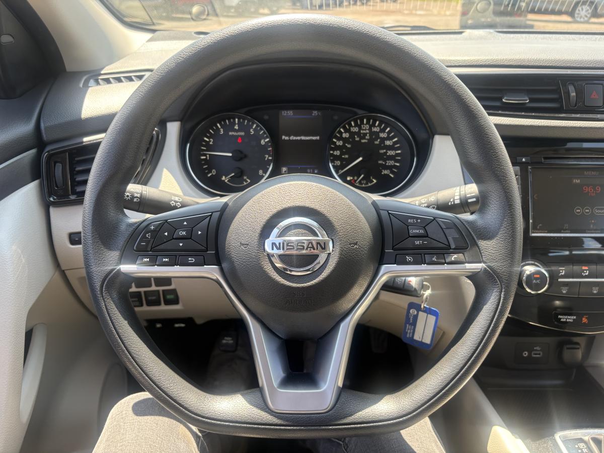 Nissan Qashqai 2021 S TI BLUETOOTH CAMÉRA SIÈGES CHAUFFANT AVANT BAS KILOMÉTRAGE – Image 21