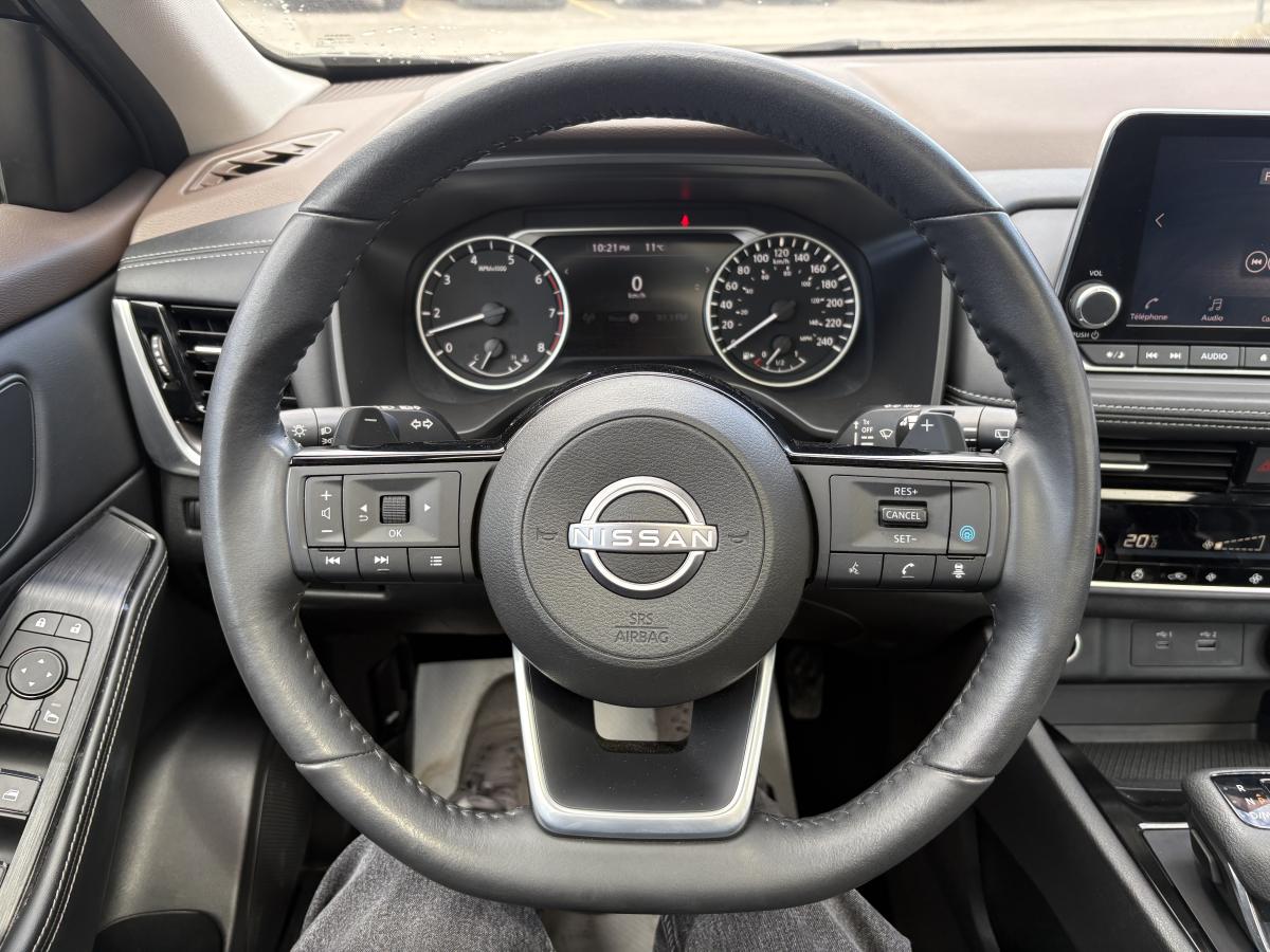 Nissan Rogue 2022 SV PRIVILÈGE TI BLUETOOTH CAMÉRAS 360 TOIT CUIR BAS KILOMÉTRAGE – Image 21