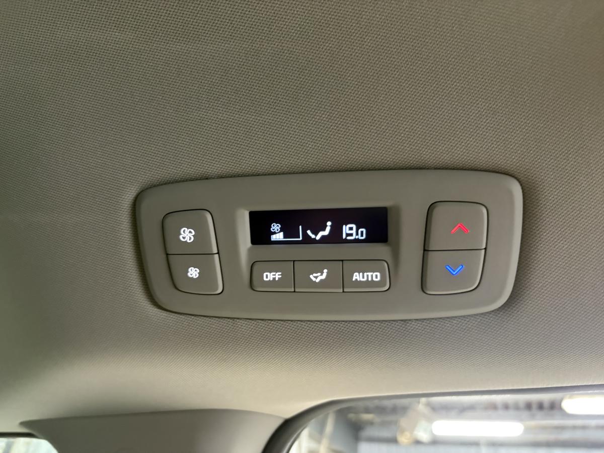 Kia Carnival 2024 LX+ BLUETOOTH SIÈGES AVANT ET VOLANT CHAUFFANT PORTE COULISSANTES ÉLECTRIQUE – Image 21