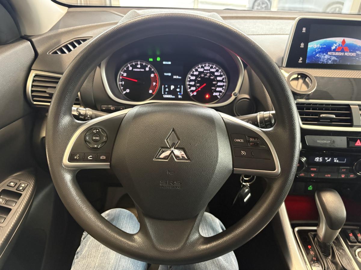 Mitsubishi Eclipse Cross 2018 ES S-AWC BLUETOOTH CAMÉRA SIÈGES CHAUFFANT AVANT BAS KILOMÉTRAGE – Image 22