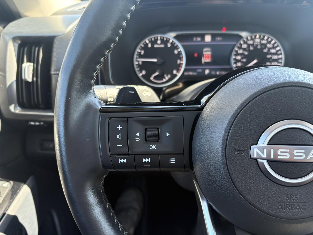 Nissan Pathfinder 2025 SL 4RM BLUETOOTH TOIT GPS CUIR CAMÉRAS 360 SIÈGES AVANT ET ARRIÈRE ET VOLANT CHAUFFANT – Image 22