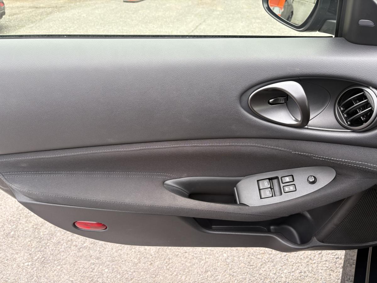 Nissan Z 2024 Sport BLUETOOTH CAMÉRA PERFORMANTE TRÈS BAS KILOMÉTRAGE – Image 24