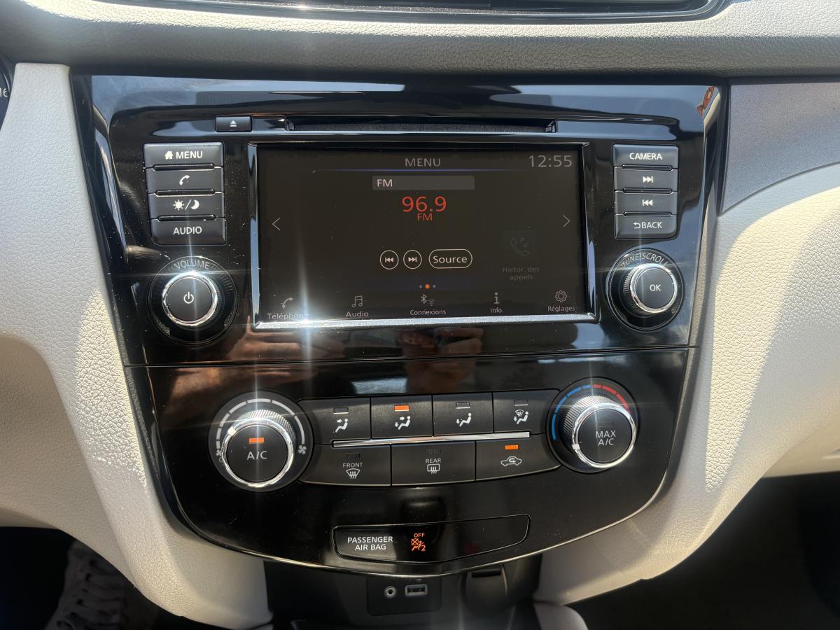 Nissan Qashqai 2021 S TI BLUETOOTH CAMÉRA SIÈGES CHAUFFANT AVANT BAS KILOMÉTRAGE – Image 25