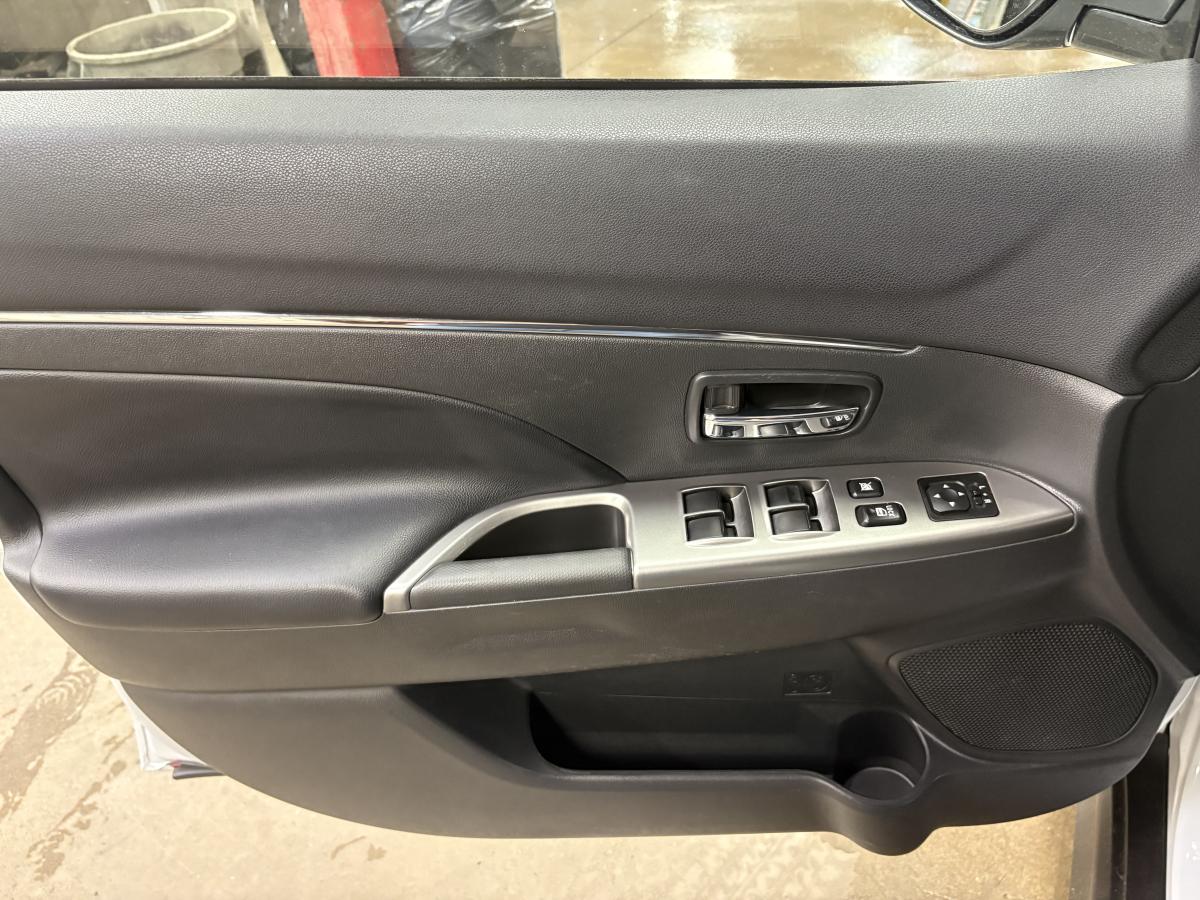 Mitsubishi RVR 2022 SEL AWC BLUETOOTH CAMÉRA SIÈGES AVANT ET VOLANT CHAUFFANT - Image 30