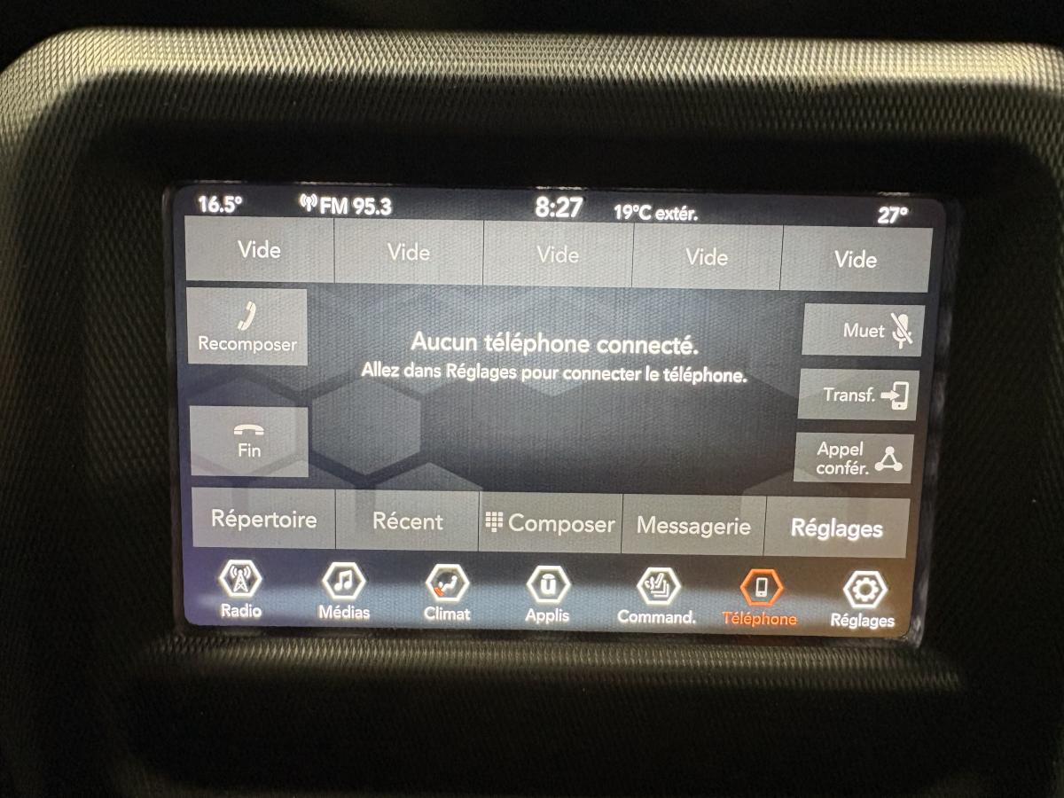 Jeep Wrangler 2020 Sport S 4x4 BLUETOOTH CAMÉRA SIÈGES AVANT ET VOLANT CHAUFFANT BAS KILOMÉTRAGE – Image 30