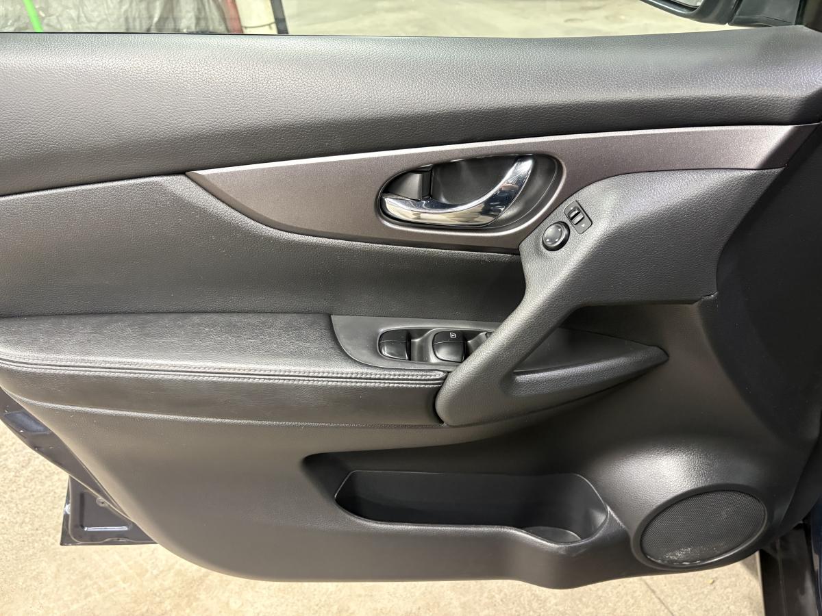 Nissan Rogue 2016 SV AWD BLUETOOTH CAMÉRA SIÈGES CHAUFFANT AVANT BAS KILOMÉTRAGE – Image 30