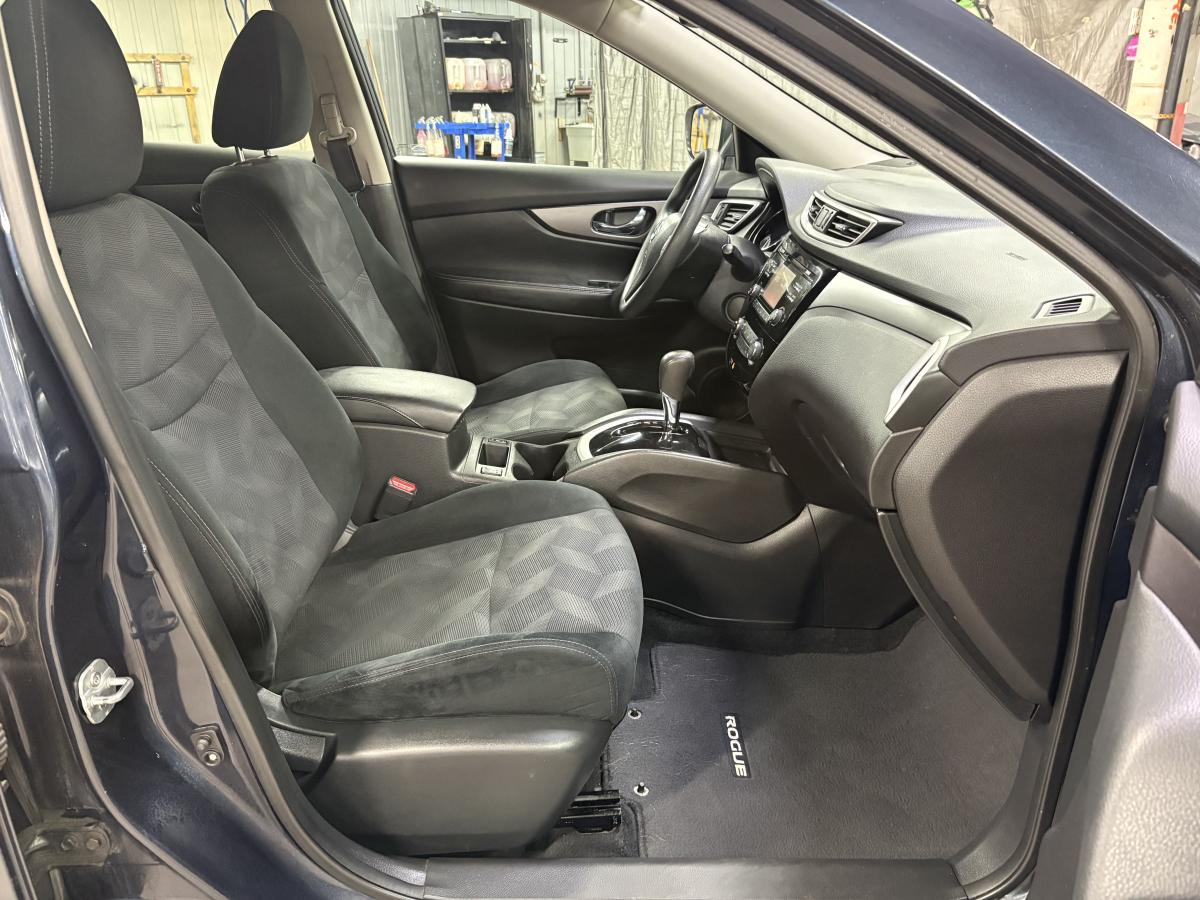 Nissan Rogue 2016 SV AWD BLUETOOTH CAMÉRA SIÈGES CHAUFFANT AVANT BAS KILOMÉTRAGE – Image 36