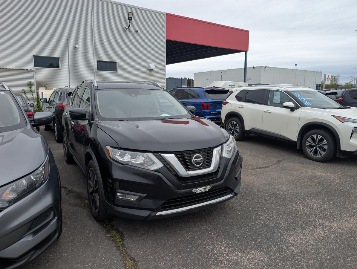 Nissan Rogue 2018 SL PRIVILÈGE TI avec ProPILOT BLUETOOTH CAMÉRAS 360 CUIR BRUN TOIT GPS SIÈGES AV. ET VOLANT CHAFFA – Image 5