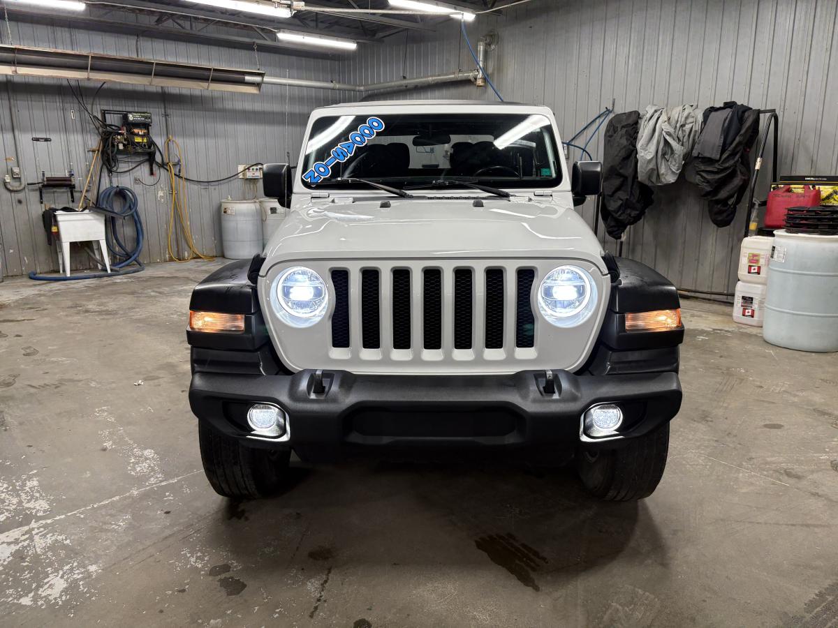 Jeep Wrangler 2020 Sport S 4x4 BLUETOOTH CAMÉRA SIÈGES AVANT ET VOLANT CHAUFFANT BAS KILOMÉTRAGE – Image 5