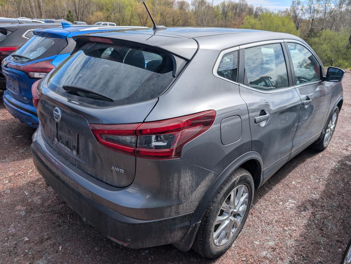 Nissan Qashqai 2021 S TI BLUETOOTH CAMÉRA SIÈGES CHAUFFANT AVANT BAS KILOMÉTRAGE – Image 9