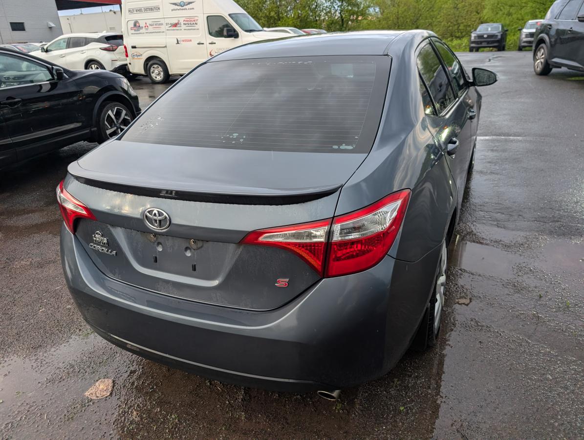 Toyota Corolla 2014 S BLUETOOTH CAMÉRA SIÈGES AVANT CHAUFFANT BAS KILOMÉTRAGE - Image 9